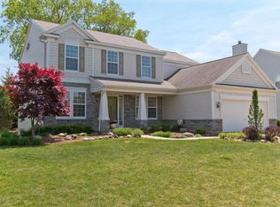 2518 Black Horse Dr NE, Grand Rapids, MI 49505