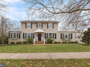 8 E Franklin Ave, Pennington, NJ 08534