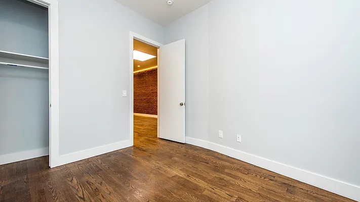 Rented by Nooklyn NYC LLC | media 30