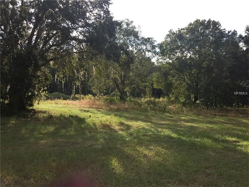 1st image of 8906 Woodleaf Blvd