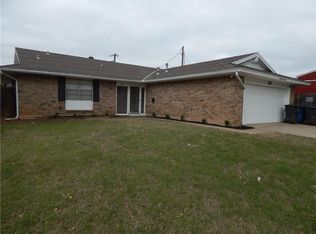 3513 Ridgehaven Dr, Midwest City, OK 73110