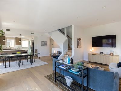 4535 Tujunga Ave, North Hollywood, CA, 91602