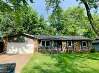 2424 S Dollison Ave, Springfield, MO 65807