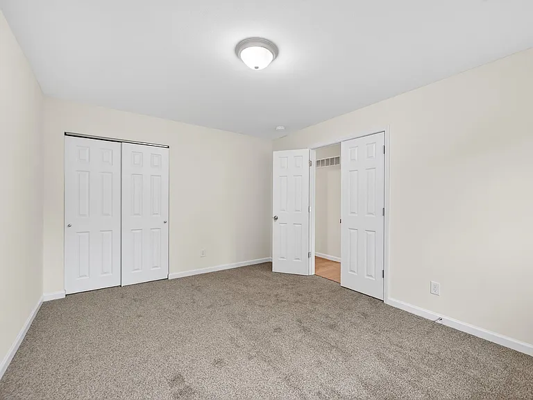 17 Hill Pl — Photo 16