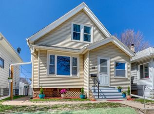 2021 S 71st St, Milwaukee, WI 53219