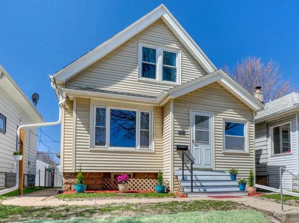 2021 South 71st STREET, West Allis, WI 53219