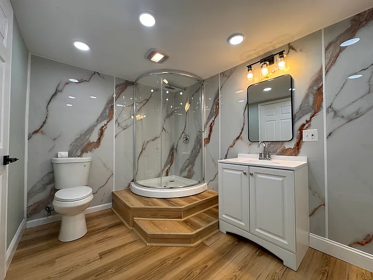 443 Bath Ave — Photo 29