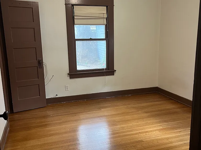 807 N Wilson Ave — Photo 12