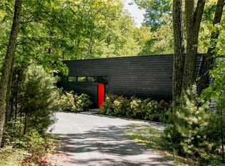 194 Mapes Rd, Barryville, NY 12719