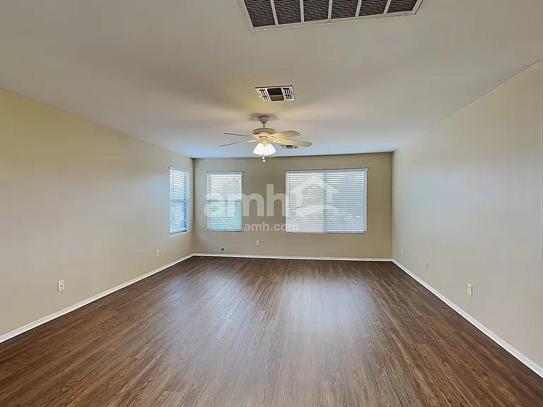 765 W Flaming Arrow Dr — Photo 9