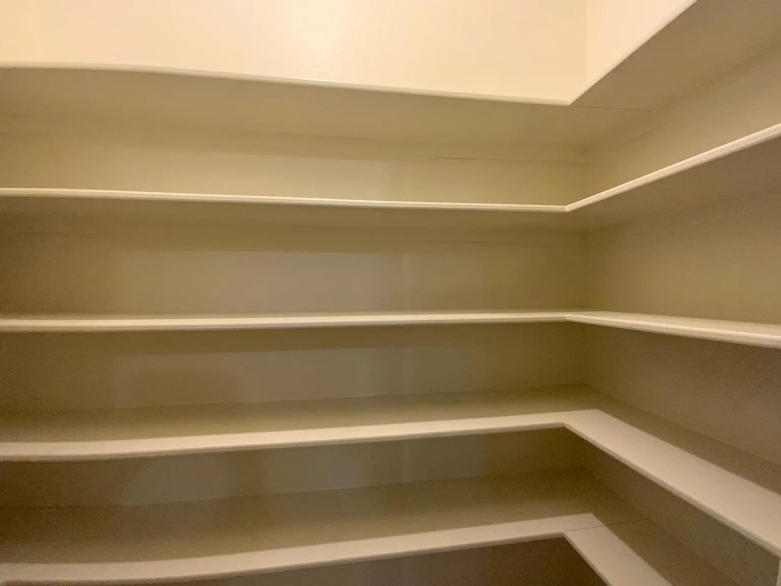 3 bed, 1730 sqft, $1,395 — Photo 4