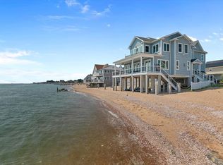 6 1st Ave, East Haven, CT 06512