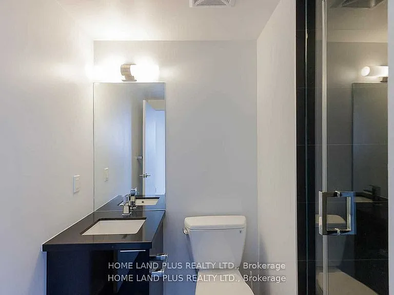 8 Eglinton Ave E #4201 — Photo 11