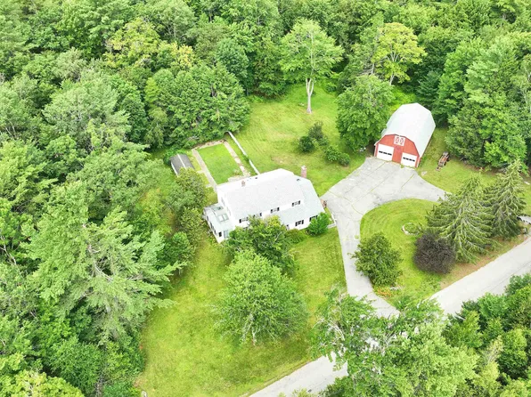 29 Dean Farm Road, Jaffrey, NH 03452