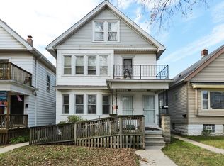 2943 S 7th St #2945, Milwaukee, WI 53215