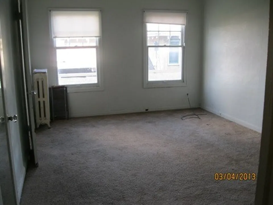 Alamo Apartments