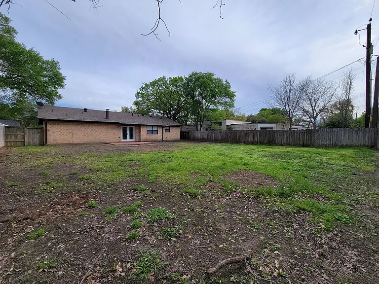 2603 Vicksburg Ct — Photo 21