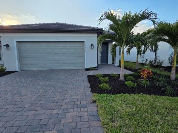 20254 Hartford Blvd, Estero, FL 33928