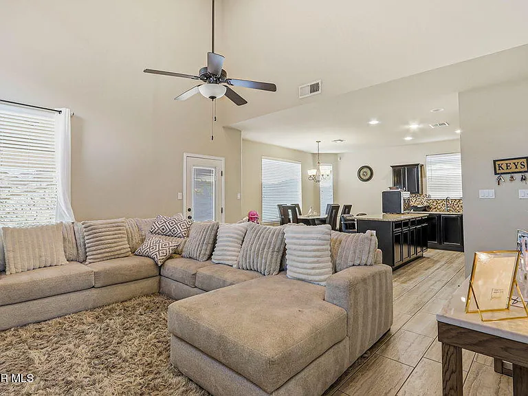 13224 Emerald Hills St — Photo 12