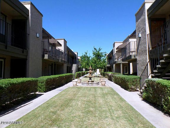 3rd image of 2228 E Campbell Ave APT 204