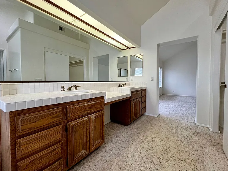 13940 Annandale Ln — Photo 19