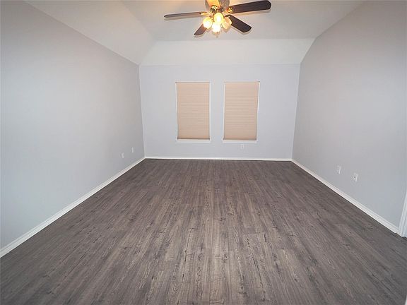 5th image of 3210 Mystic Port Ln