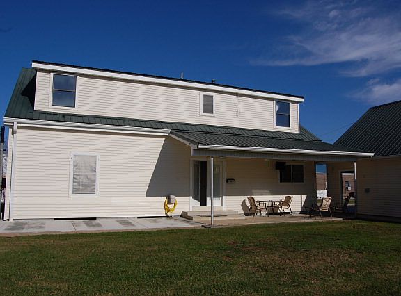 5th image of 113 Dursette St
