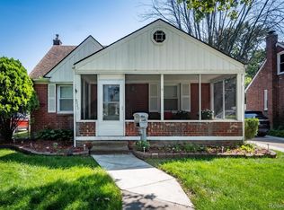 8440 Warren Blvd, Center Line, MI 48015