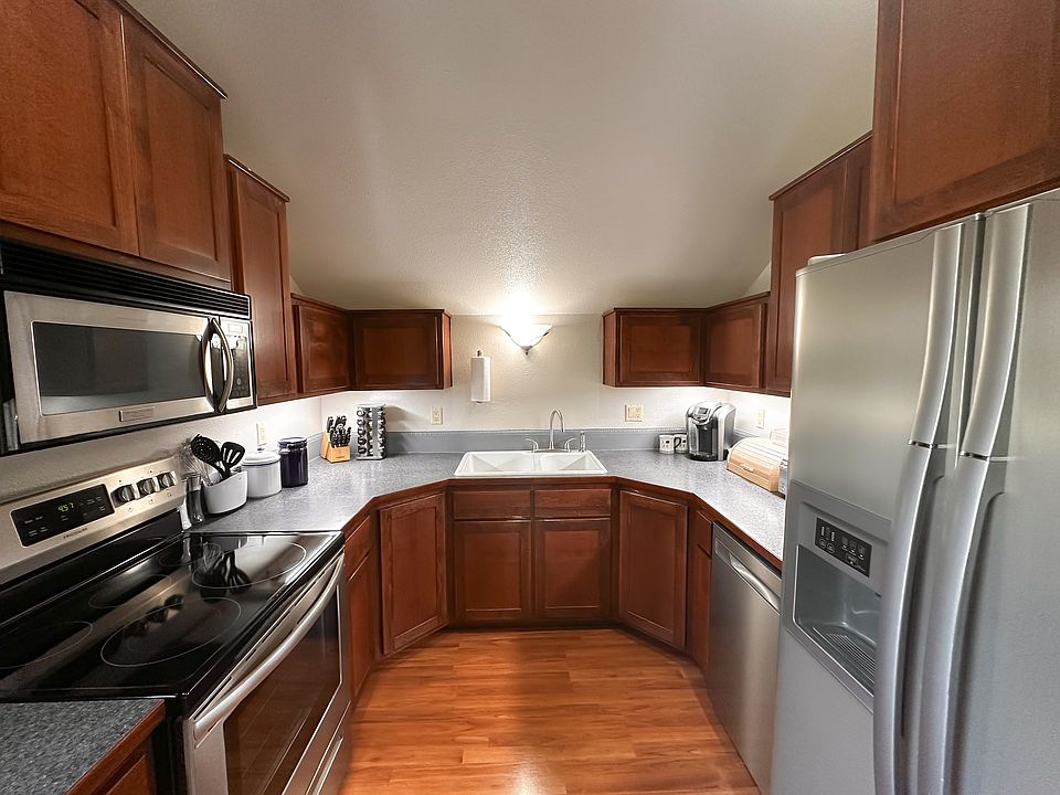 1st image of 1621 Gwinn St E #1621