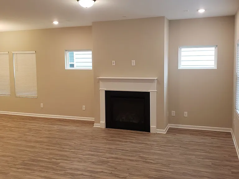4219 Mahal Ave — Photo 2