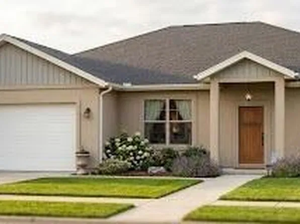 912 Jefferson Rd, Rockledge, FL 32955