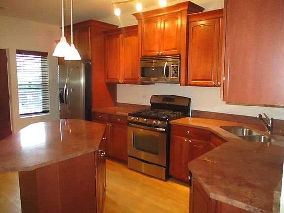 5th image of 1503 W Ardmore Ave #1