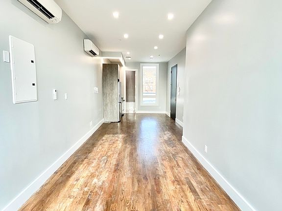 4th image of 104 Linden Blvd #5PP