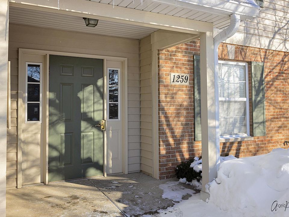 1st image of 1259 N Red Oak Cir Unit 1