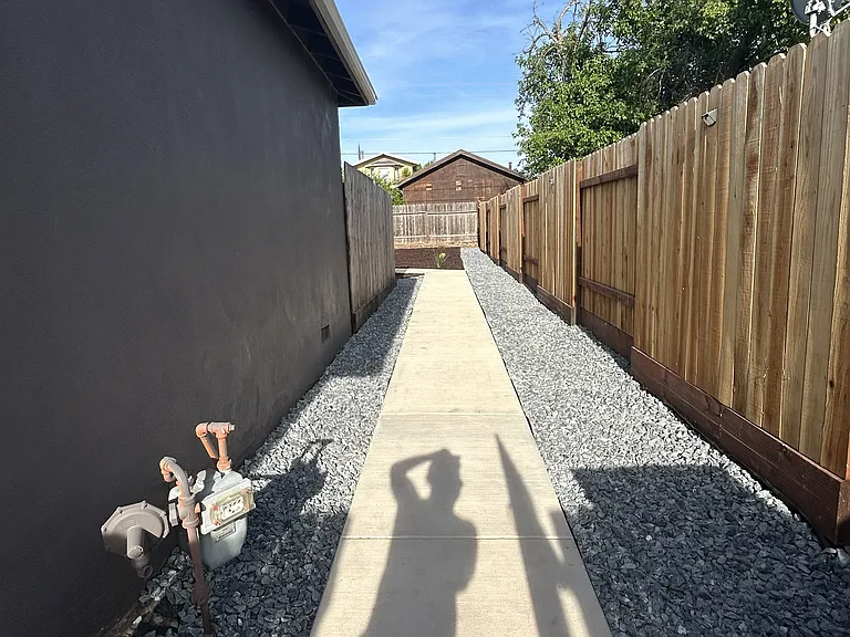 Walk way