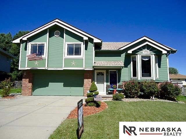 1st image of 15216 Nina St