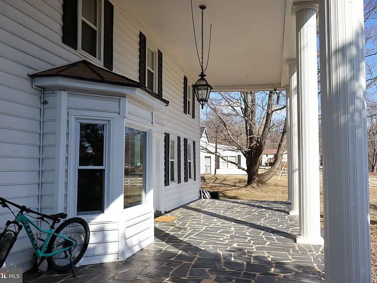 1510 Loudoun Dr — Photo 5
