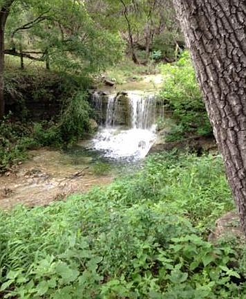 3rd image of 800 Onion Creek Ranch Dr