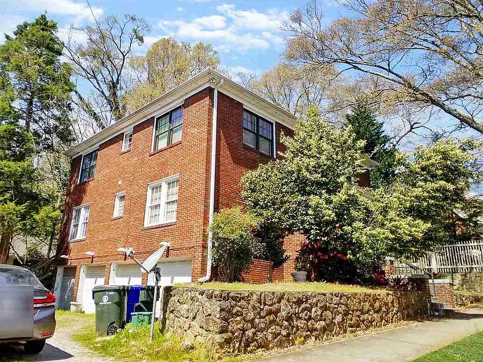 2nd image of 607 Townes St APT 2