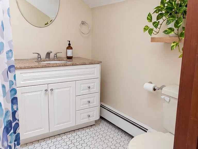 1 Glover Ct #3 — Photo 8