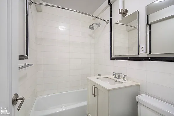 Rented by Brown Harris Stevens | media 40