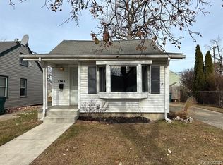 2145 Browning St, Ferndale, MI 48220