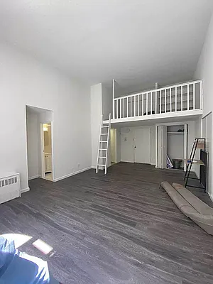 Rented by Voro NYC | media 19