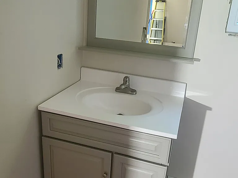 26 Main St #1 — Photo 8