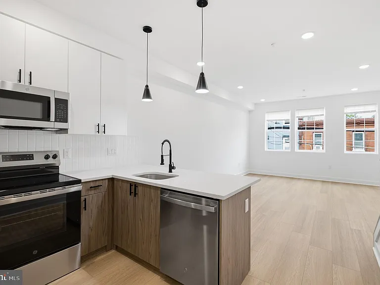 2503 N 12th St #2 — Photo 2