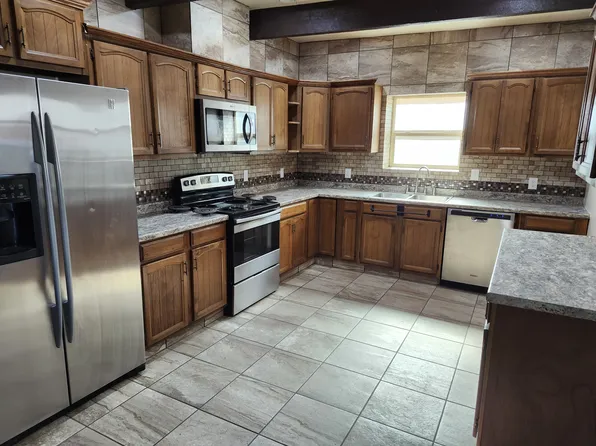 103 Hanks Dr #1, Las Cruces, NM 88005