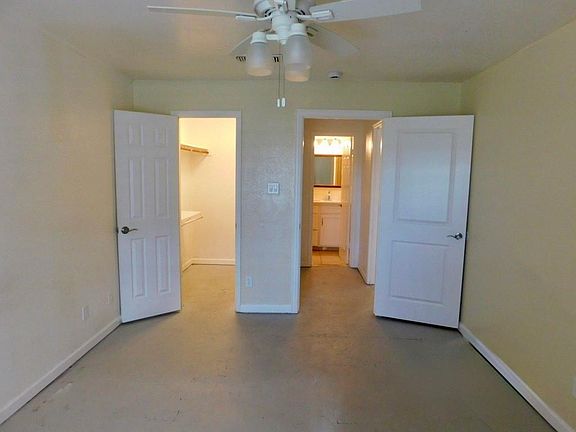 5th image of 9797 Leawood Blvd APT 402