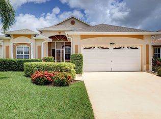 588 NW Cortina Ln, Port Saint Lucie, FL 34986