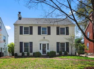 8006 Gannon Ave, Saint Louis, MO 63130