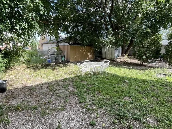 1044 Lena Ave, Windsor, ON N9C 3K4